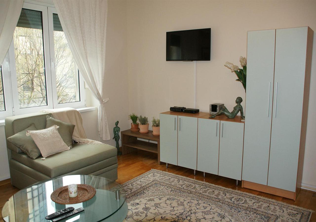 Deem-lux Apartman Belgrade