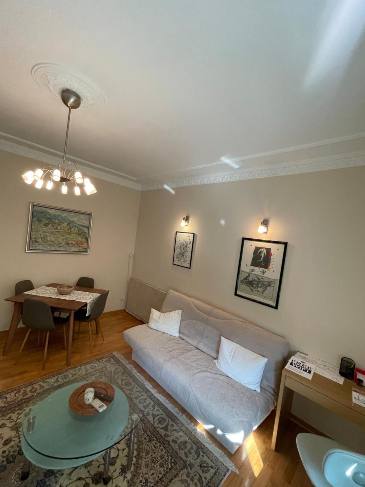 Deem-lux Apartman